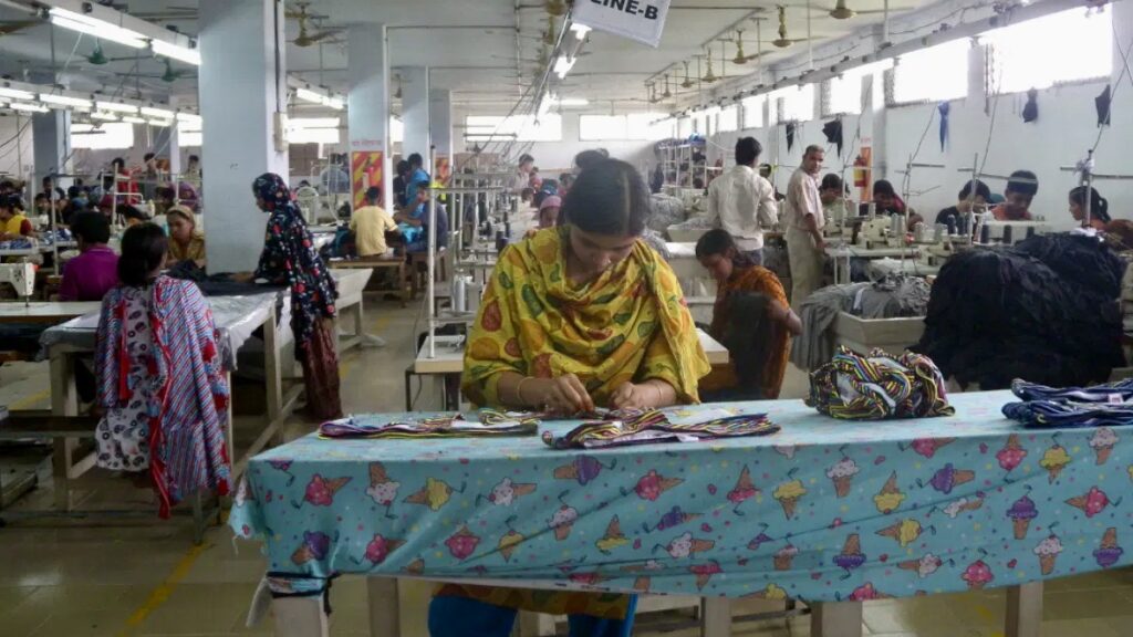 Moda e lavoro 10 anni dopo il crollo del Rana Plaza in Bangladesh