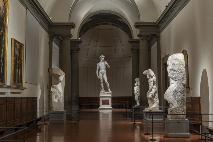 Galleria dell'Accademia di Firenze, Tribuna e Prigioni. Photo: Guido Cozziok