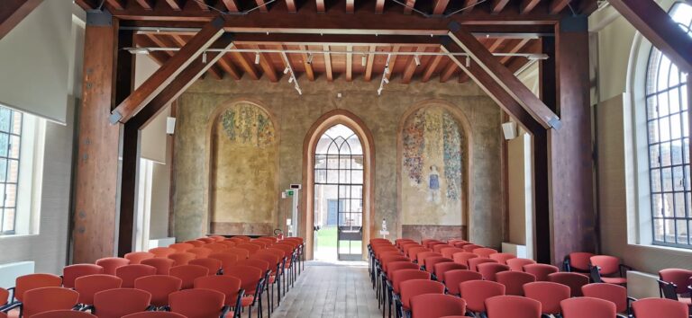 Castello di Galliate, Salone Neogotico. Photo Michele Moscardin