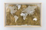 Daniela d'Arielli, Tesoro mio, 2023, gold leaf on paper, wooden frame, 142,5 x 92,2 x 5 cm. Courtesy the artist and Monitor Rome, Lisbon, Pereto (AQ). Photo Giorgio Benni