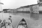 Enrico Pasquali, Un tuffo durante i lavori all'opera di presa, 1968. Archivio CER