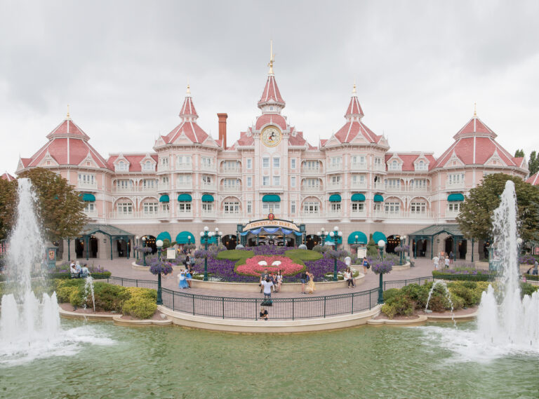 Eric Tabuchi and Nelly Monnier, Coupvray, Disneyland Paris, The architecture of Staged Realities, 2021 © Eric Tabuchi and Nelly Monnier