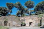 Fosse ardeatine, veduta esterna