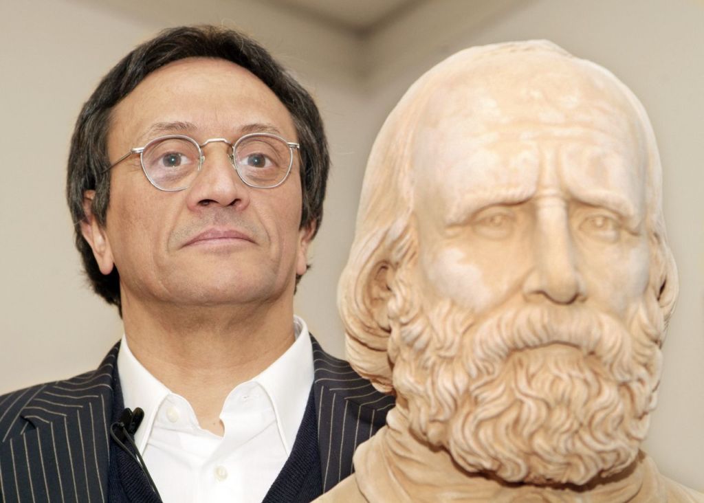 Giacinto Di Pietrantonio, storico dell'arte e curatore