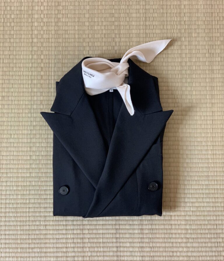 La giacca origami e la bandana di seta di Setchu