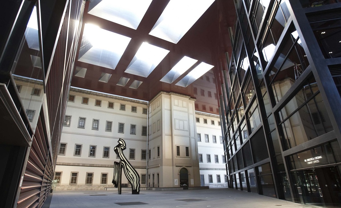 Museo Reina Sofia, edificio Nouvel, patio centrale. Photo Joaquín Cortés / Romàn Lores