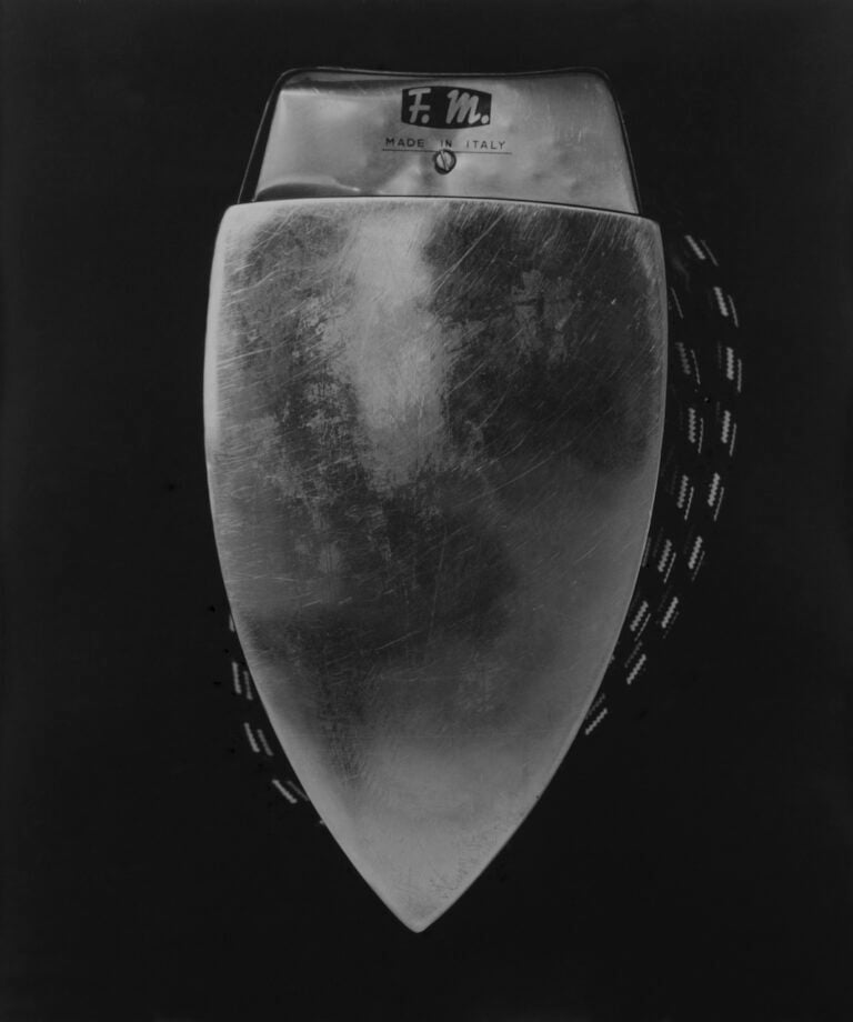Senza titolo (Ferro stiro), 1997 © Eredi Franco Vimercati. Courtesy Archivio Franco Vimercati e Galleria Raffaella Cortese