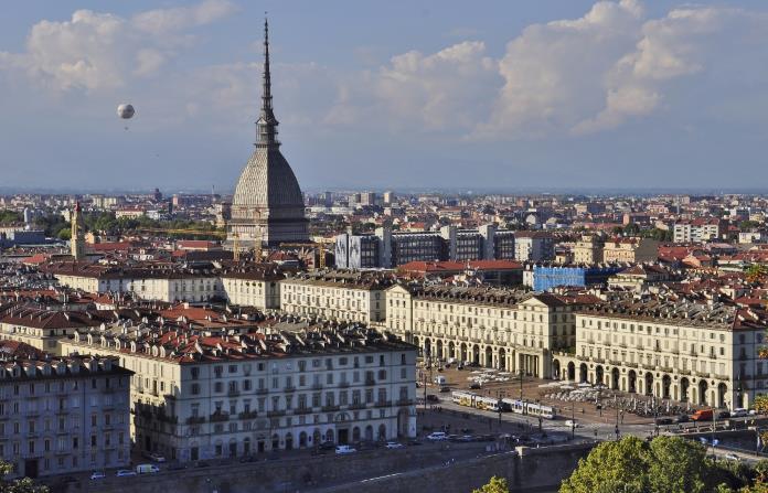 Ecco chi sono i direttori e il programma del grande Torino Foto Festival 2024