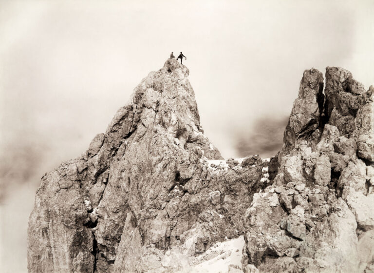 Vittorio Sella, Ultimo picco del Cimon della Pala San Martino di Castrozza, 26 agosto 1891. Courtesy Fondazione Sella, Biella