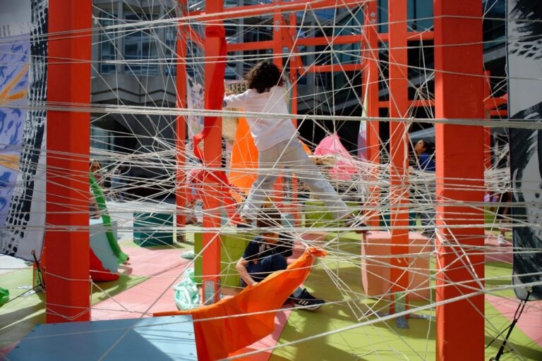 Young V&A’s free Summer Festival taking place Saturday 8 and Sunday 9 July. Featuring a large scale art installation with Leap then Look © Jon Archdeacon