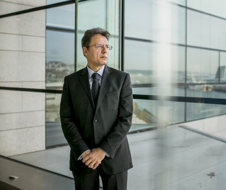Luciano Floridi