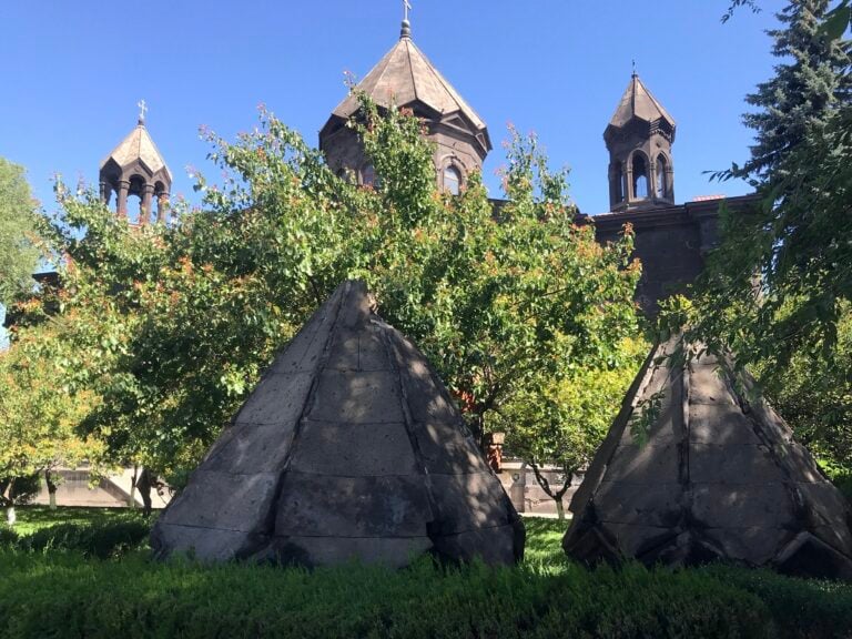 Armenia. Gyumri. Yot Verk, la chiesa delle Sette Ferite © Photo Dario Bragaglia