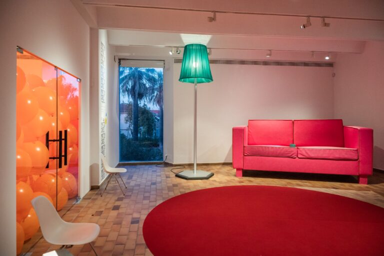 Das Zimmer (The Room). Pipilotti Rist. Photo Pep Herrero. Courtesy Fundació Joan Miró, 2023