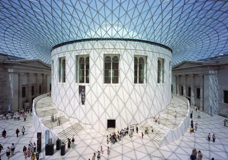 Foster + Partners, Great Court at the British Museum, London (UK), 1994-2000. Photo © Nigel Young - Foster + Partners
