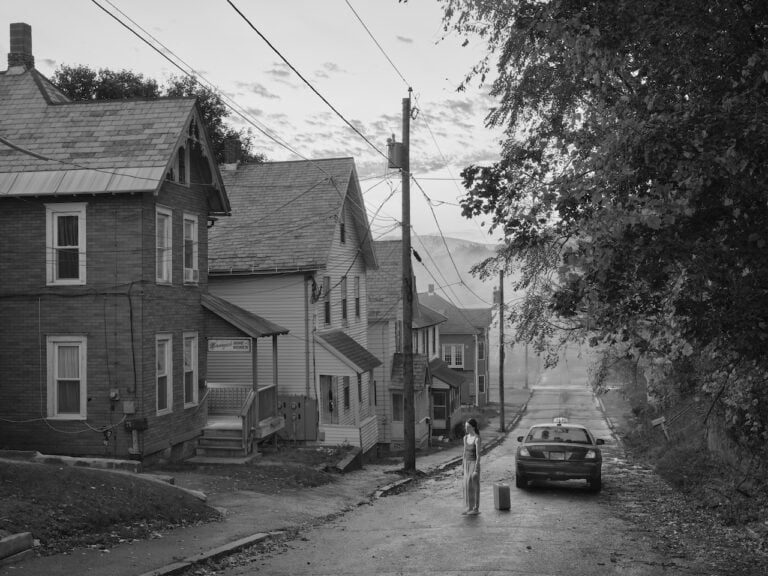 Gregory Crewdson, Morningside Home for Women, Eveningside series, 2021-2022. Courtesy of the artist