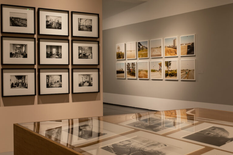 L’Italia è un desiderio. Fotografie, Paesaggi e Visioni (1842-2022). Le Collezioni Alinari e Mufoco, installation view at Scuderie del Quirinale, Roma, 2023