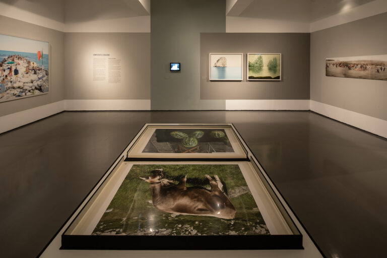 L’Italia è un desiderio. Fotografie, Paesaggi e Visioni (1842-2022). Le Collezioni Alinari e Mufoco, installation view at Scuderie del Quirinale, Roma, 2023