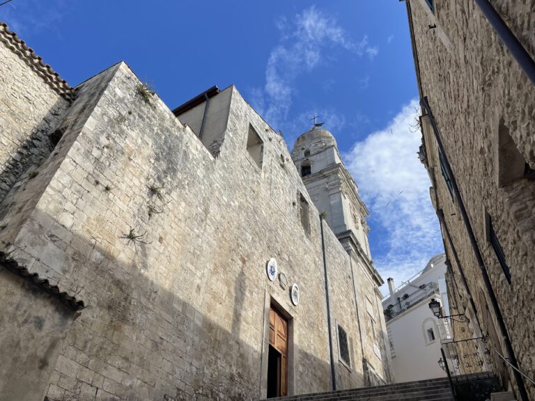 La Cattedrale di Santa Maria Assunta nel centro storico di Vieste. Photo Alberto Villa