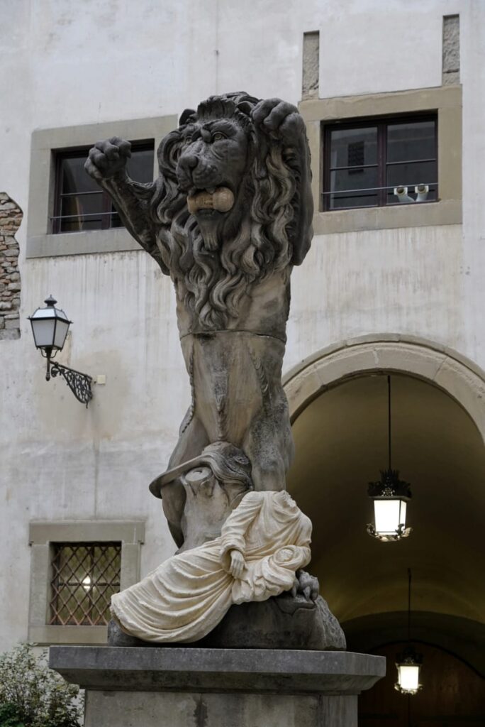 La Pietà di Francesco Vezzoli a Palazzo Vecchio a Firenze