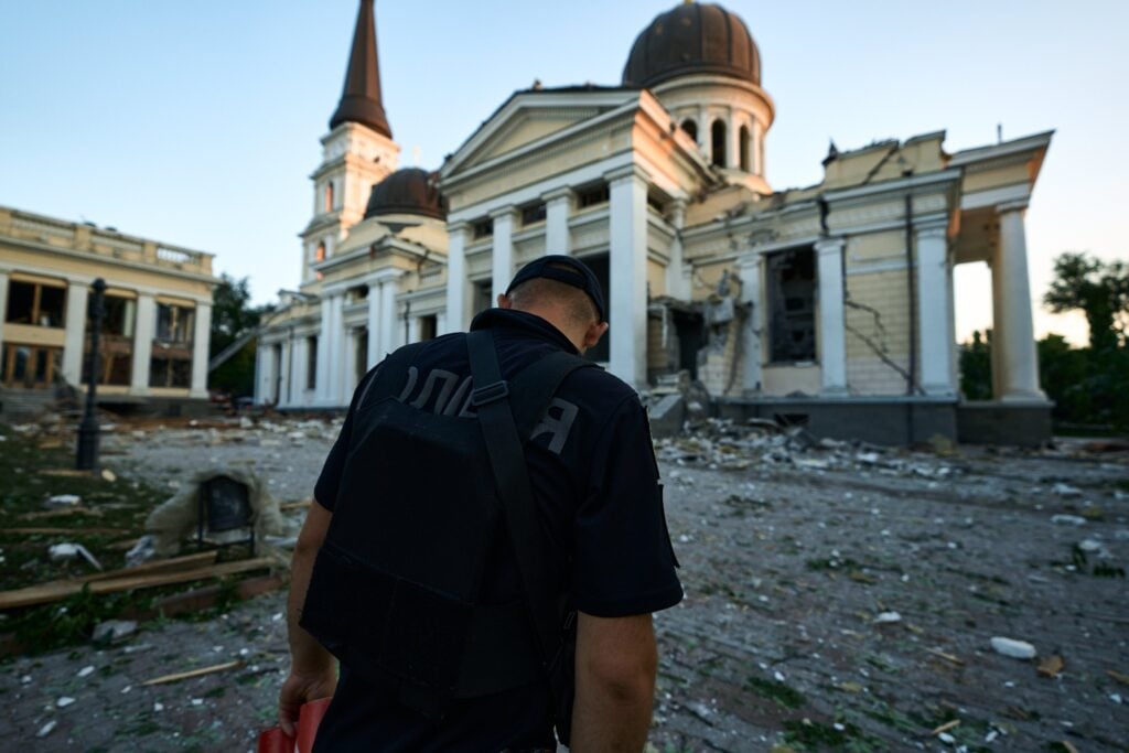 La cattedrale di Odessa è stata quasi distrutta dai missili della Russia