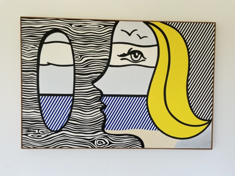 Roy Lichtenstein, Landscape, 1977. L’île intérieure, exhibition view at Villa Carmignac, île de Porquerolles, Francia, 2023