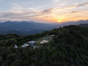 Musica e natura a Limbo Festival in Toscana. Il piccolo Burning Man nella verde Garfagnana