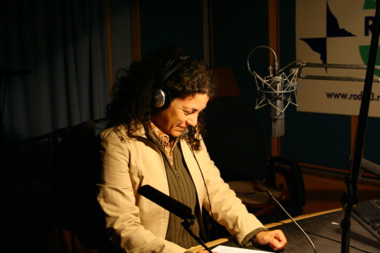 Maria Grazia Calandrone su Radio 3, 2010. Photo Ennio Speranza