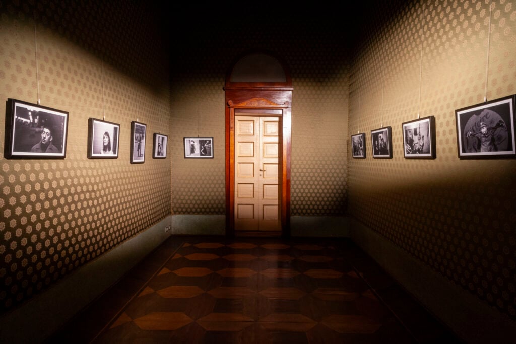 Mario Dondero - La libertà e l'impegno, installation view at Palazzo Reale, Milano, 2023. Photo Nicola Cazzulo