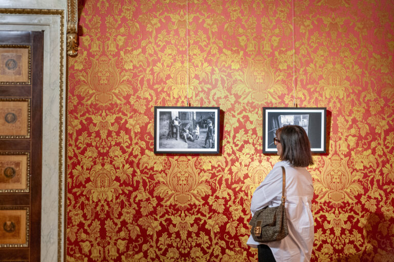 Mario Dondero - La libertà e l'impegno, installation view at Palazzo Reale, Milano, 2023. Photo Nicola Cazzulo