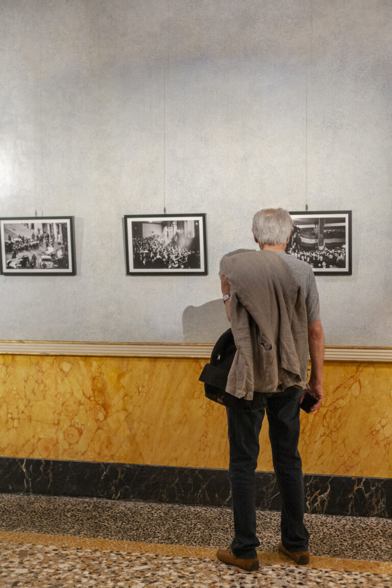 Mario Dondero - La libertà e l'impegno, installation view at Palazzo Reale, Milano, 2023. Photo Nicola Cazzulo