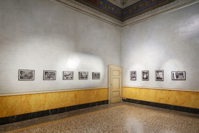 Mario Dondero - La libertà e l'impegno, installation view at Palazzo Reale, Milano, 2023. Photo Nicola Cazzulo