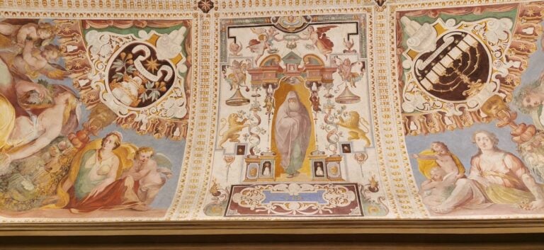 Palazzo Lateranense, Sala delle Stagioni o della Gloria Ver Primavera al posto dell'inverno. Photo Thomas Villa