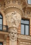Particolare di una facciata Art Nouveau su progetto di Michail Osipovič Ėjzenštejn. Photo Margarita Fedina