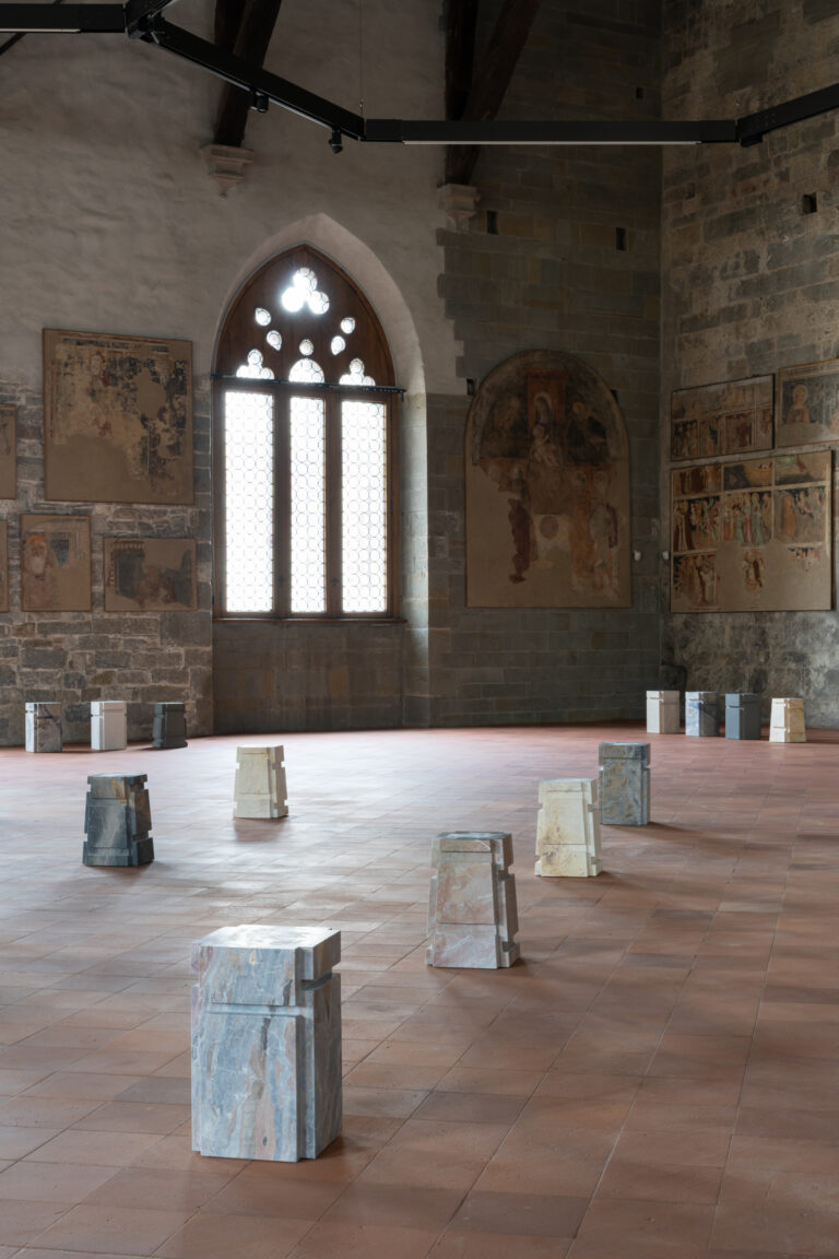 Rachel Whiteread, …And the Animals Were Sold, installation view at GAMeC / Palazzo della Ragione, Bergamo, 2023. Photo Lorenzo Palmieri. Courtesy GAMeC - Galleria d'Arte Moderna e Contemporanea di Bergamo