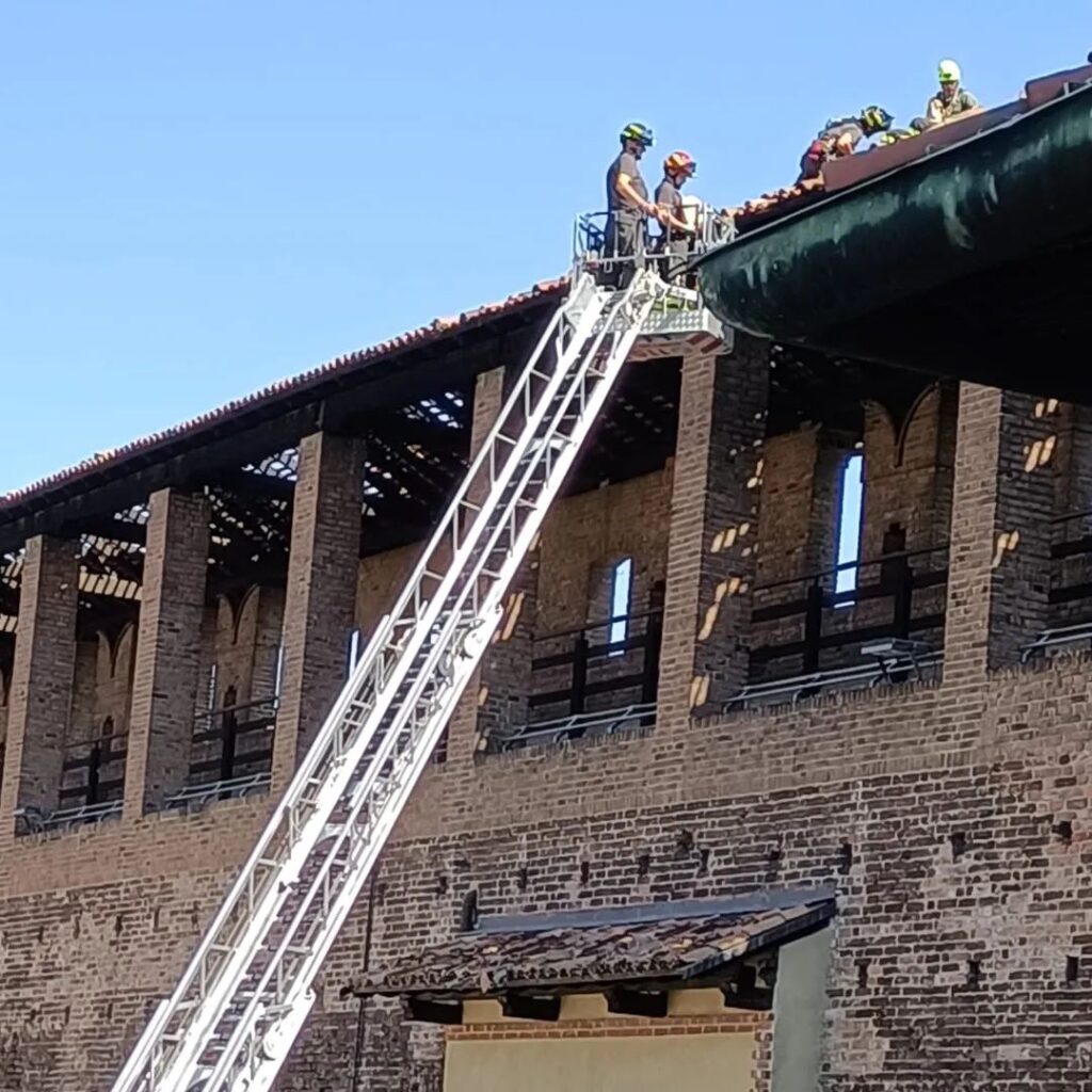 Riparazioni al Castello sforzesco