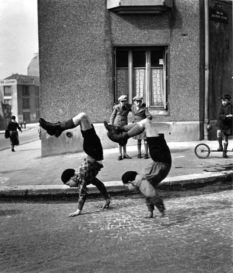 Robert Doisneau, Les frères, 1934 © Atelier Robert Doisneau