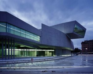 Performance, architettura, design. Ecco cosa succederà questo inverno al MAXXI di Roma