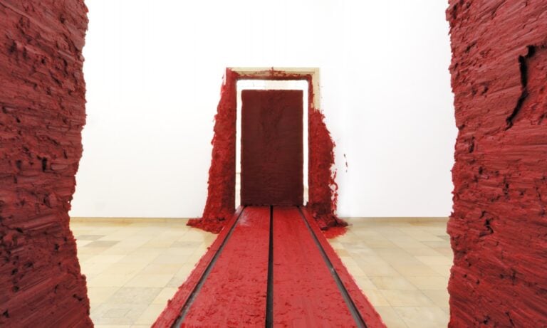 A Palazzo Strozzi di Firenze arriva una grande mostra su Anish Kapoor