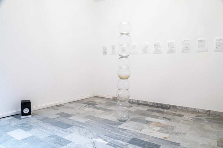 Carmela De Falco, Abitare il Tempo, 2022. Veduta dell’installazione. Courtesy l’artista & Latte Project, Faenza. Photo Francesco Bondi