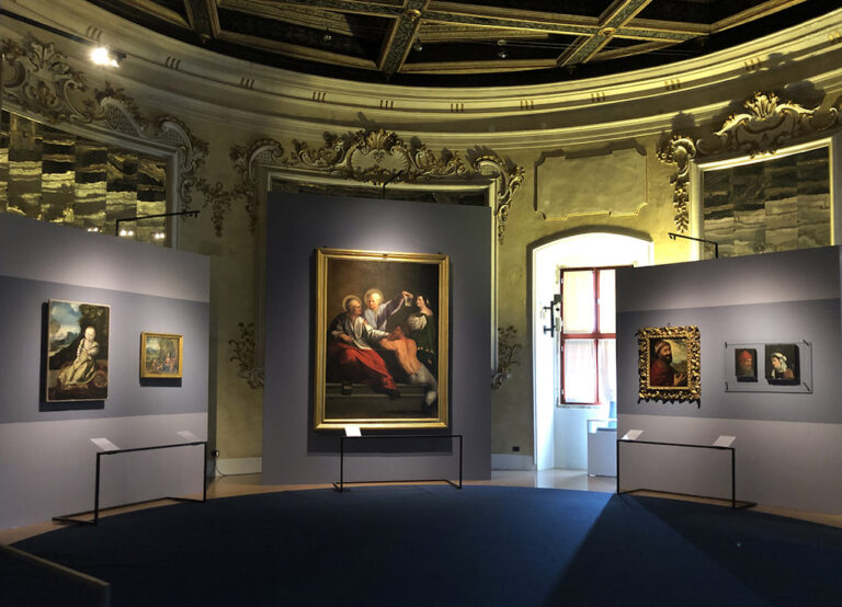 Dosso Dossi, I volti della Sapienza, installation view at Castello del Buonconsiglio, Trento, 2023. Photo Marta Santacatterina