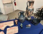 I manufatti recuperati dai Carabinieri TPC a New York