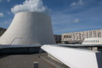 Le Havre. Il Volcan, complesso culturale progettato da Oscar Niemeyer © Photo Dario Bragaglia