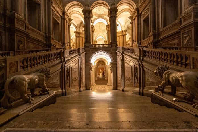 Reggia di Caserta, Scalone reale