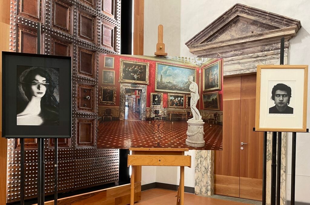 Gli autoritratti di tre artisti contemporanei entrano in collezione agli Uffizi