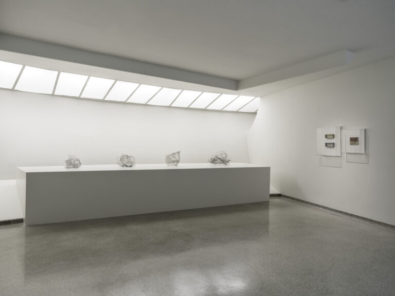 Gego, Measuring Infinity, installation view at Solomon R. Guggenheim Foundation, New York, 2023. Photo David Heald © Solomon R. Guggenheim Foundation, New York