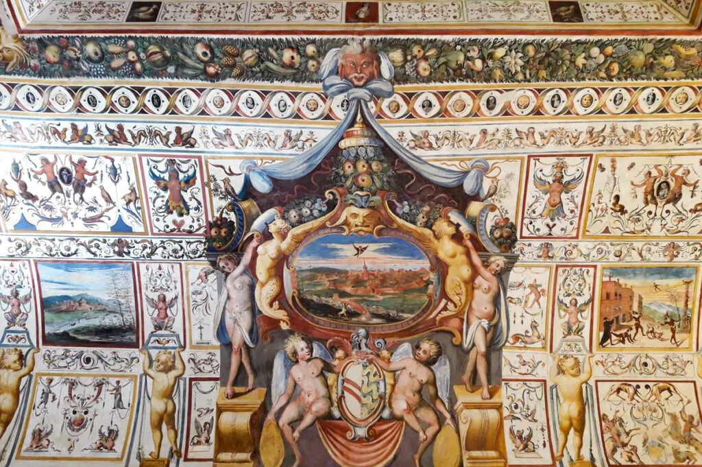 Gli affreschi del Museo Archeologico Nazionale delle Marche © Mic