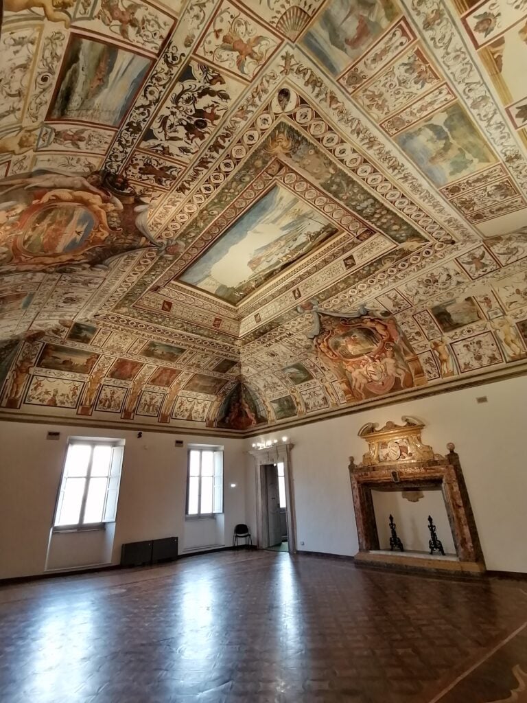 Il Salone delle Feste di Palazzo Ferretti. Photo Parsifall