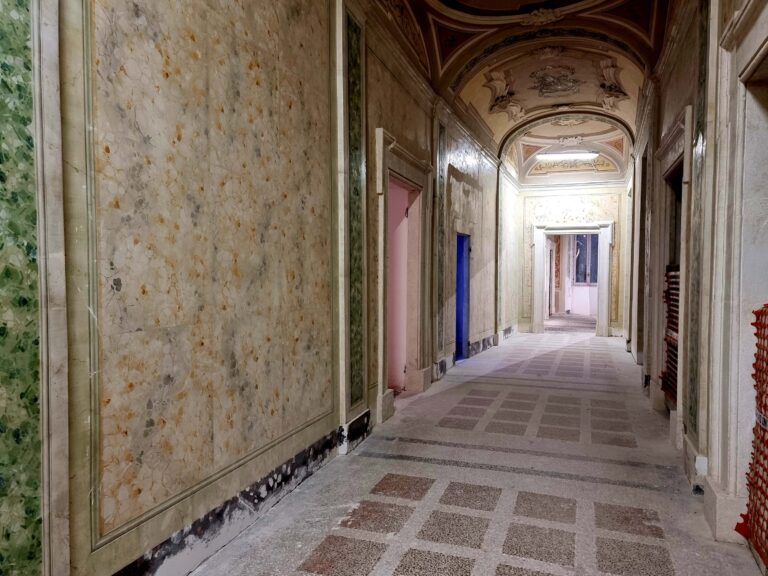 Panorama LAquila corridoio Palazzo Rivera L’Aquila capitale dell’arte per un weekend grazie a Panorama