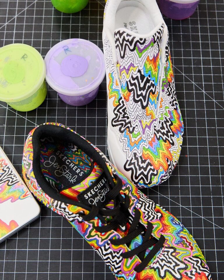 Skechers, nate dalla collaborazione con l’artista californiana Jane Stark