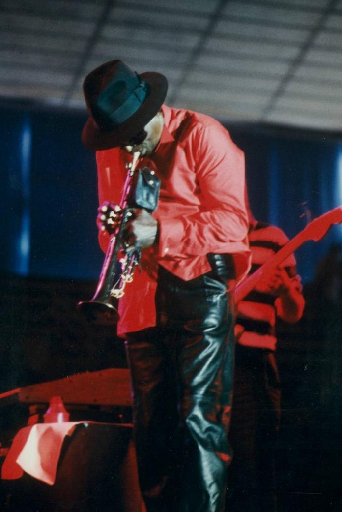 3 Fabrizio Garghetti Miles Davis Torino anni ottanta 1986 640x957 1 Archivi Aperti 2023. Guida a musei, fondazioni, studi di fotografia che aprono in Italia